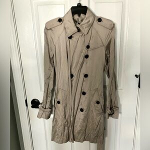 Burberry trench coat size US 10.